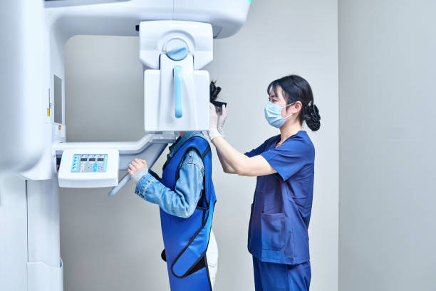 Best Emergency Tooth Extraction in Windy Hills, KY